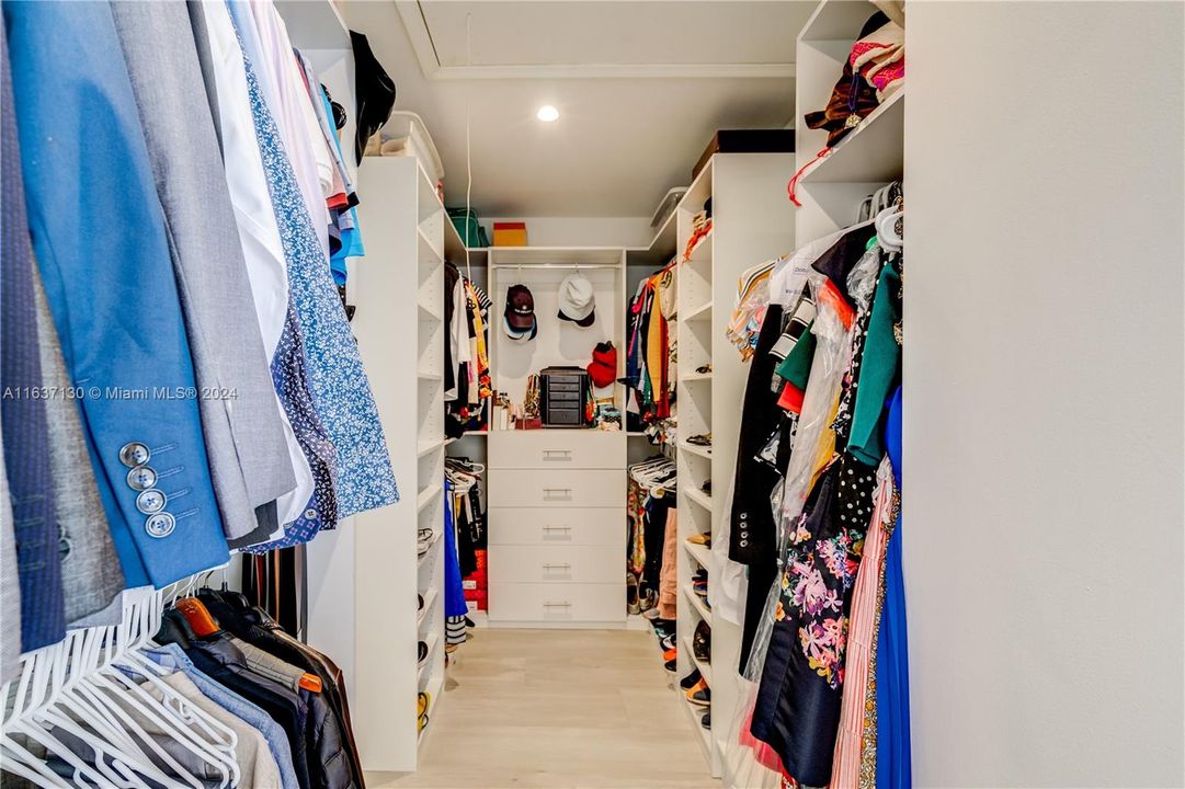 Walk in built-in closet