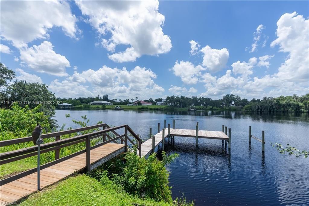 5997 Dragoon Ct.Fort Denaud, FL 33935