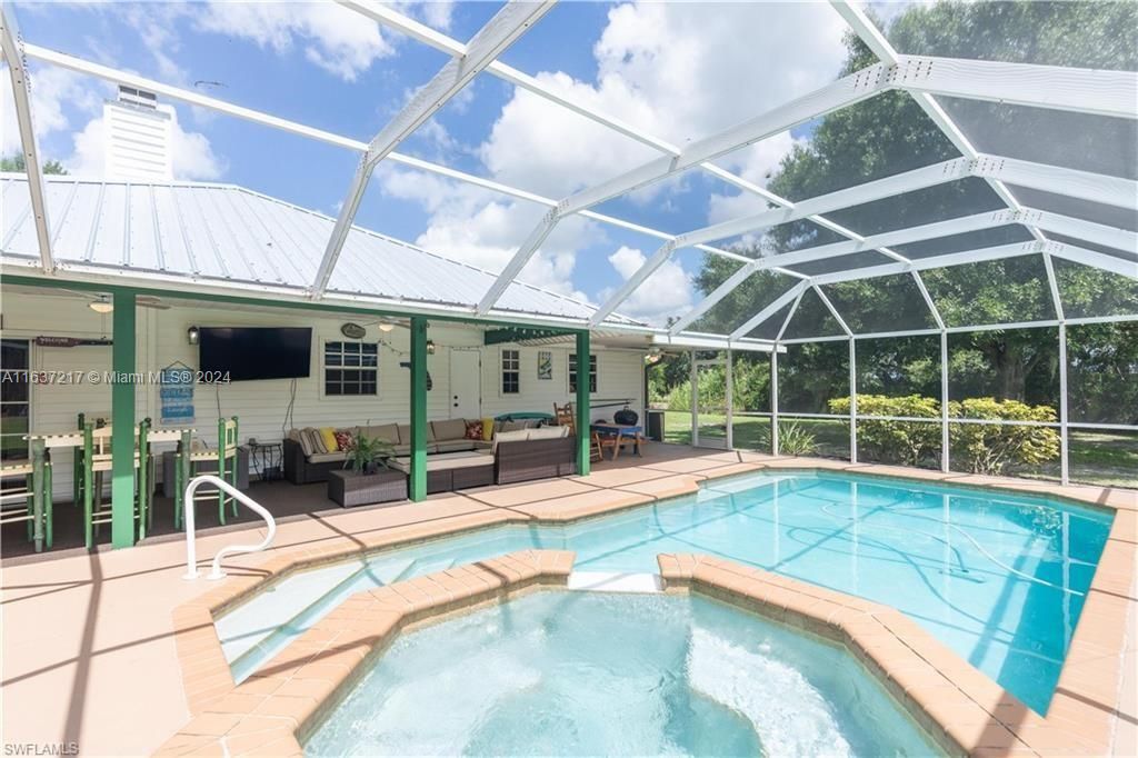 5997 Dragoon Ct.Fort Denaud, FL 33935