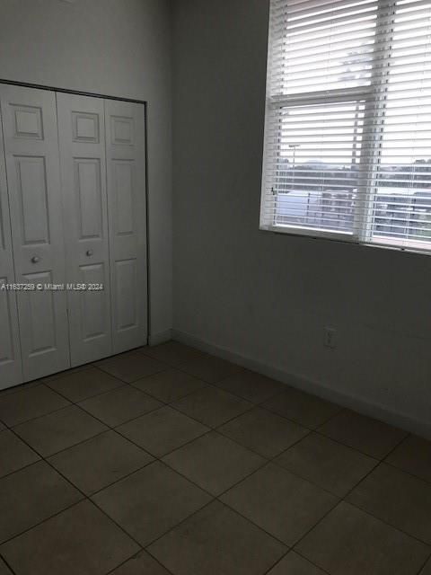 Recently Rented: $2,200 (2 beds, 1 baths, 630 Square Feet)