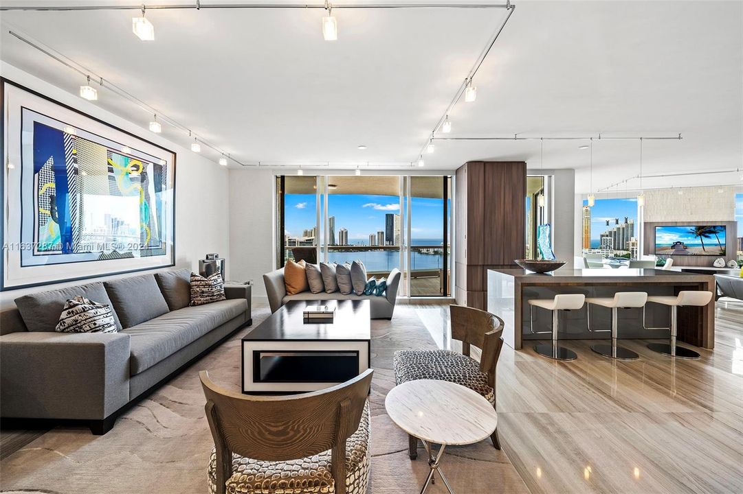 Active With Contract: $3,695,000 (4 beds, 3 baths, 3224 Square Feet)