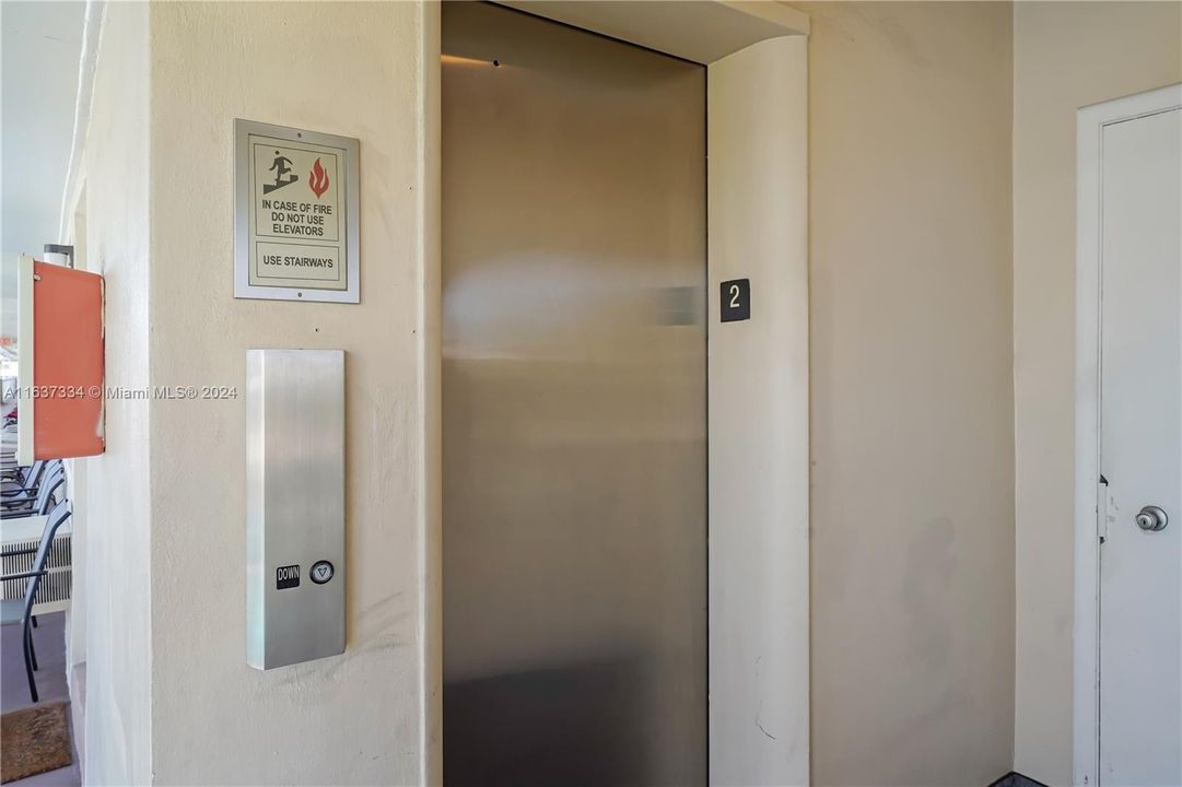 ELEVATOR