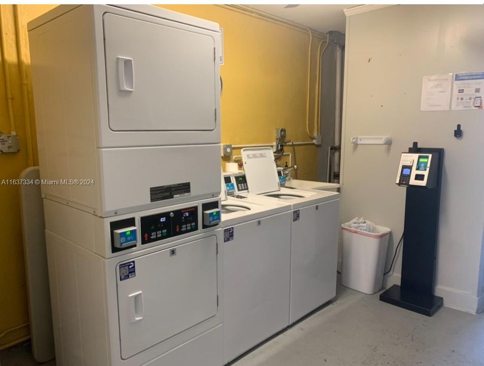 COMMON LAUNDRY