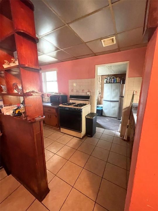 Vendido Recientemente: $399,000 (3 camas, 1 baños, 1166 Pies cuadrados)