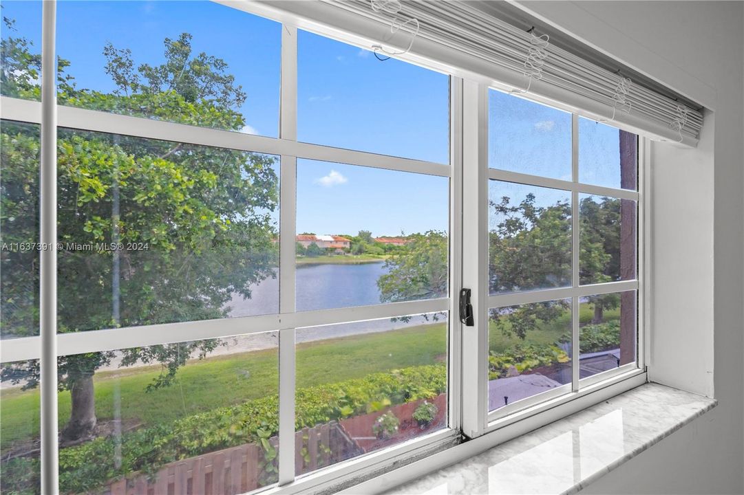 Recently Rented: $2,650 (2 beds, 2 baths, 1160 Square Feet)