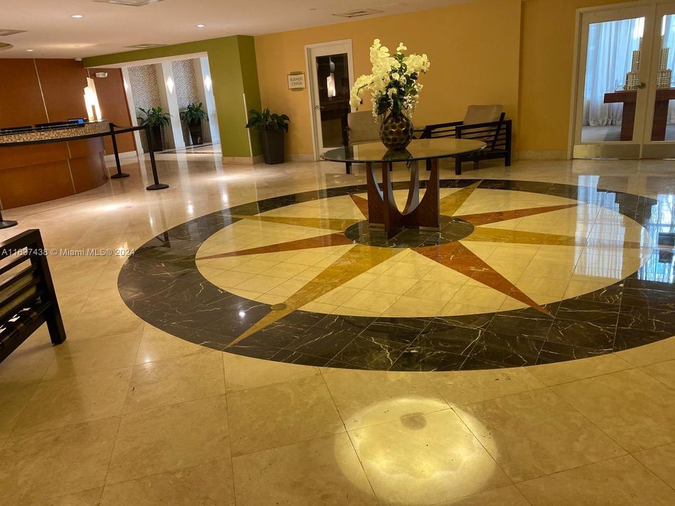 Recently Rented: $3,950 (3 beds, 2 baths, 1498 Square Feet)