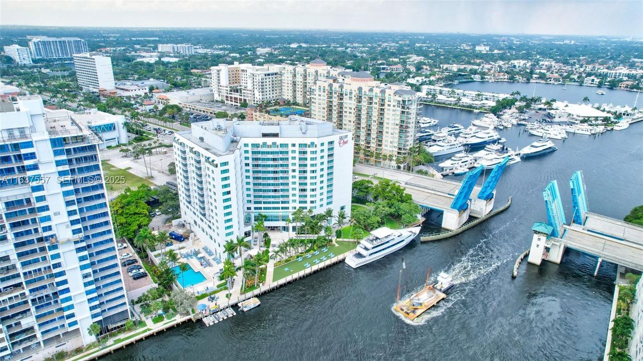 待售: $125,000 (1 贝兹, 1 浴室, 548 平方英尺)