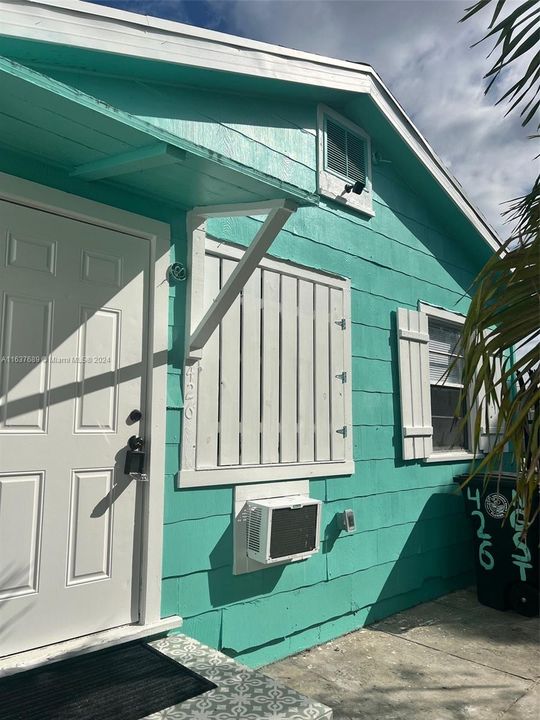 Front door of 3 br house