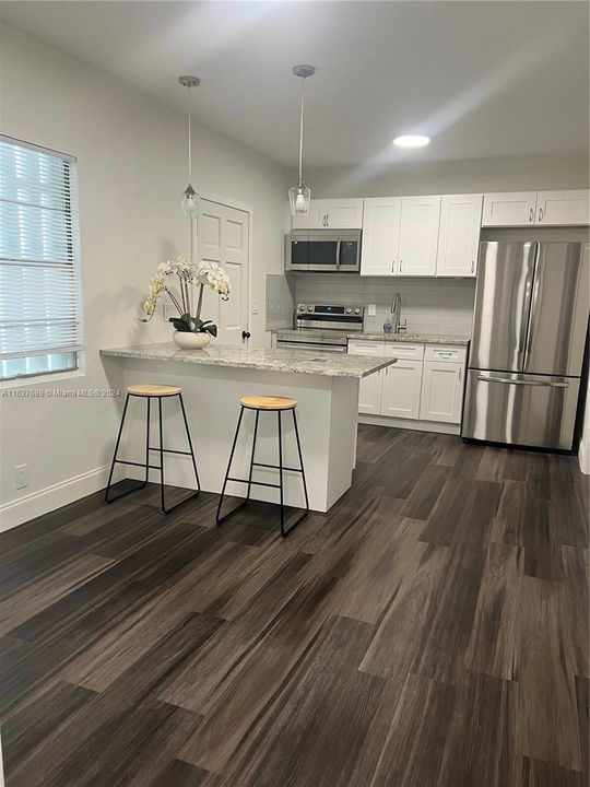 Vendido Recientemente: $439,000 (0 camas, 0 baños, 1260 Pies cuadrados)