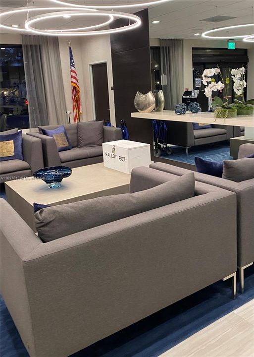 Недавно арендовано: $4,400 (2 спален, 2 ванн, 1310 Квадратных фут)