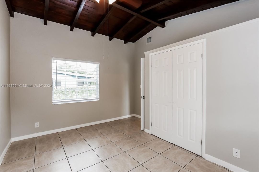 最近租的: $2,535 (3 贝兹, 2 浴室, 1245 平方英尺)