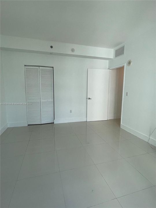 Recently Rented: $3,000 (1 beds, 1 baths, 688 Square Feet)