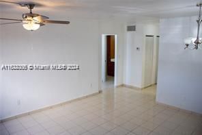 Recently Rented: $1,800 (1 beds, 1 baths, 662 Square Feet)