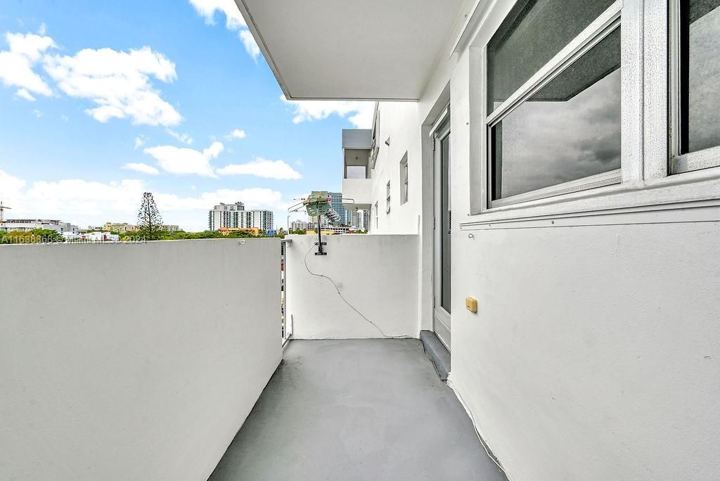 Vendido Recientemente: $114,500 (1 camas, 1 baños, 797 Pies cuadrados)