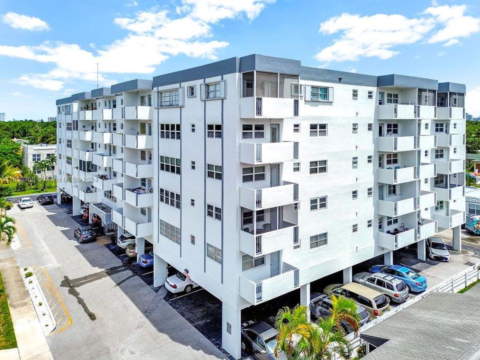 Vendido Recientemente: $114,500 (1 camas, 1 baños, 797 Pies cuadrados)