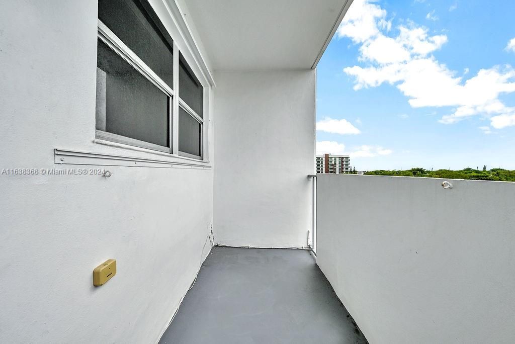 Vendido Recientemente: $114,500 (1 camas, 1 baños, 797 Pies cuadrados)