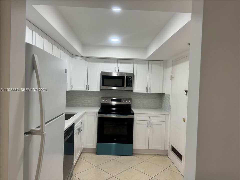 En Venta: $210,000 (1 camas, 1 baños, 697 Pies cuadrados)