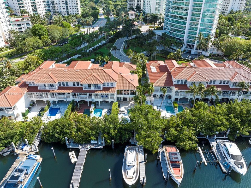 For Sale: $3,675,000 (3 beds, 3 baths, 3022 Square Feet)