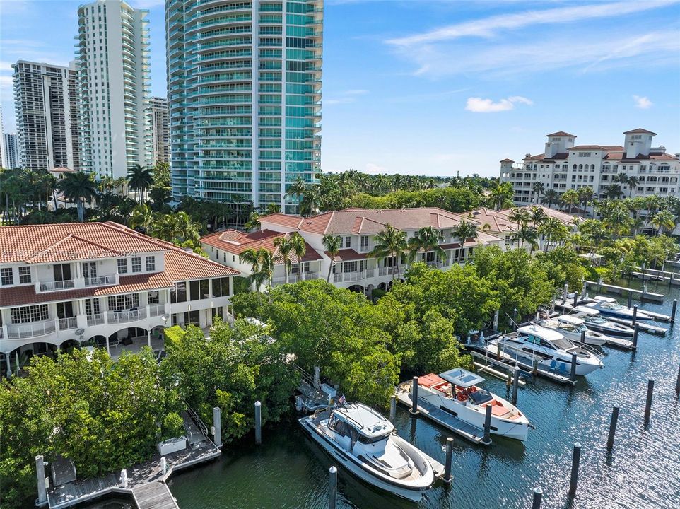 For Sale: $3,675,000 (3 beds, 3 baths, 3022 Square Feet)