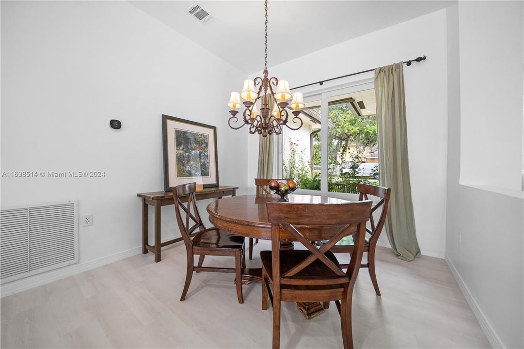 Active With Contract: $745,000 (4 beds, 3 baths, 2064 Square Feet)