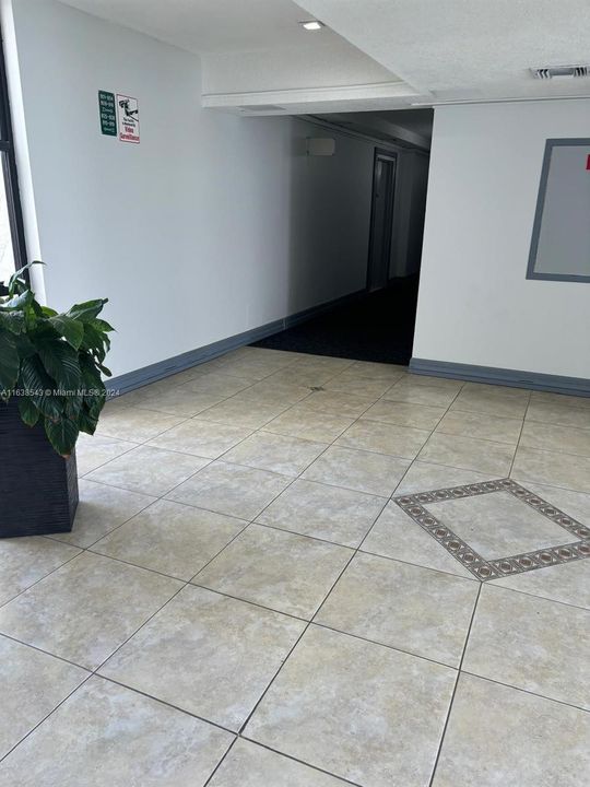 最近租的: $2,150 (2 贝兹, 2 浴室, 988 平方英尺)