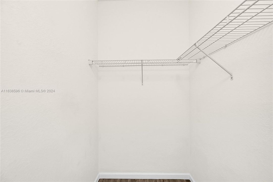 最近租的: $2,900 (3 贝兹, 2 浴室, 1349 平方英尺)