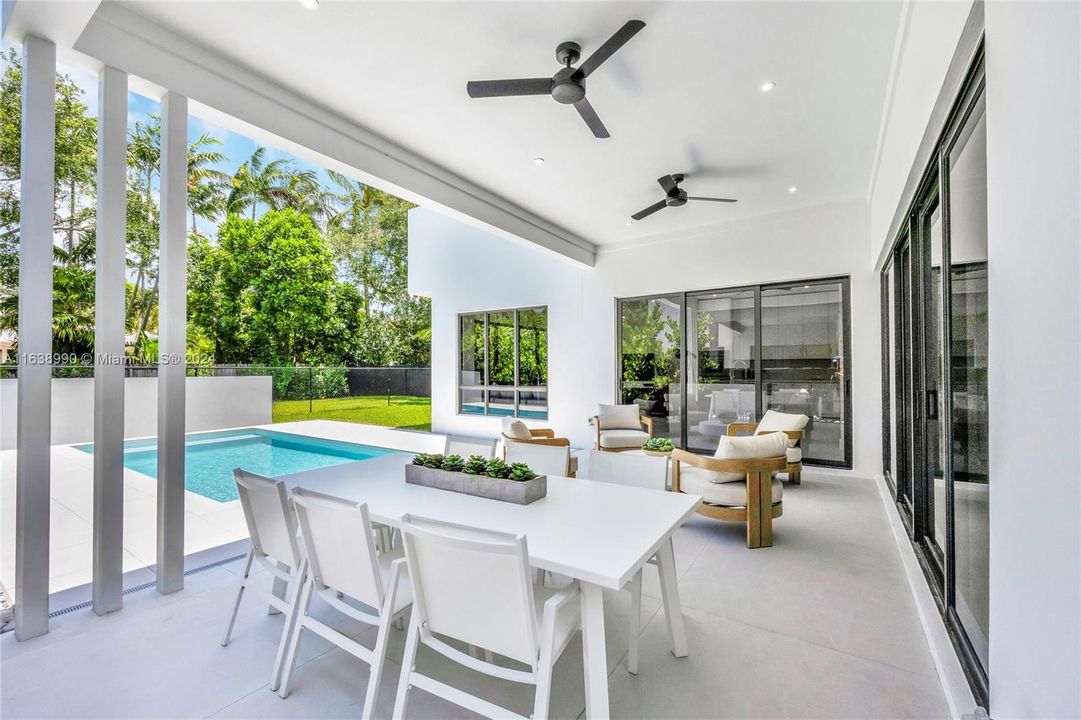 Active With Contract: $3,695,000 (5 beds, 5 baths, 3638 Square Feet)