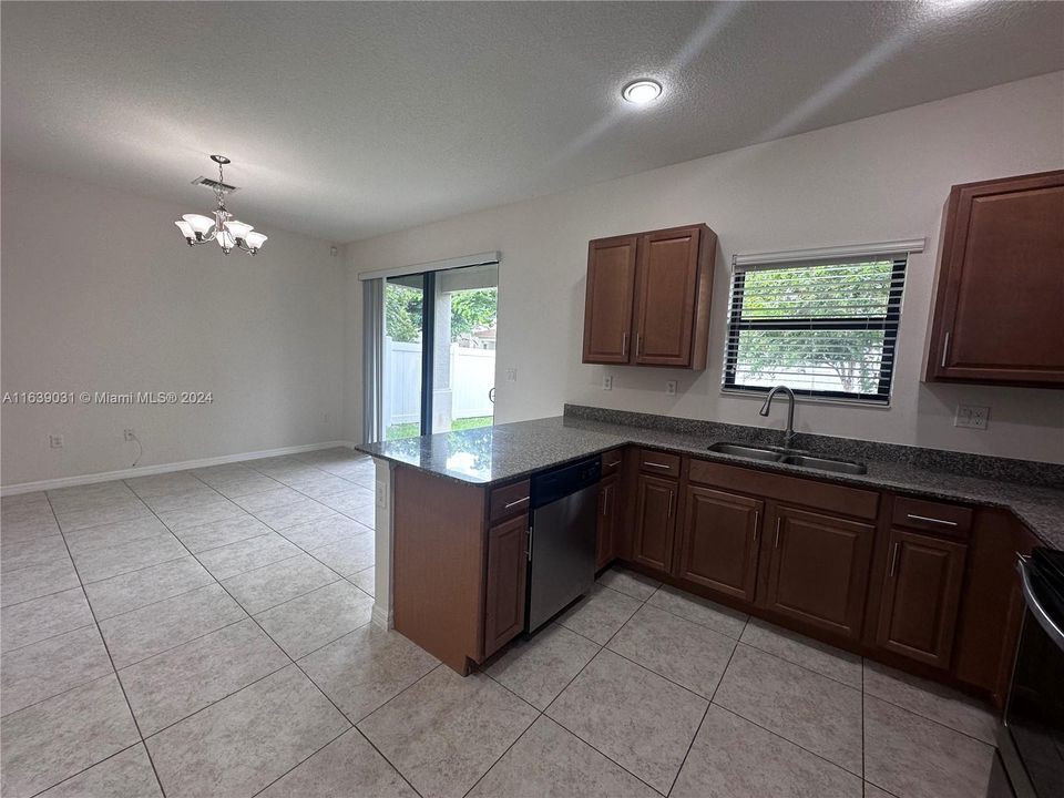 Active With Contract: $3,700 (4 beds, 2 baths, 2105 Square Feet)