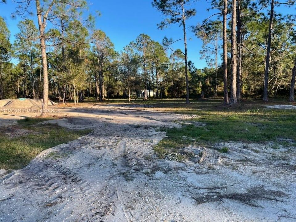 Recently Sold: $60,000 (1.18 acres)