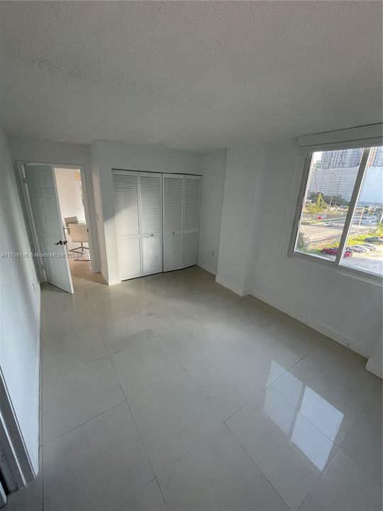 En Venta: $380,000 (2 camas, 2 baños, 914 Pies cuadrados)