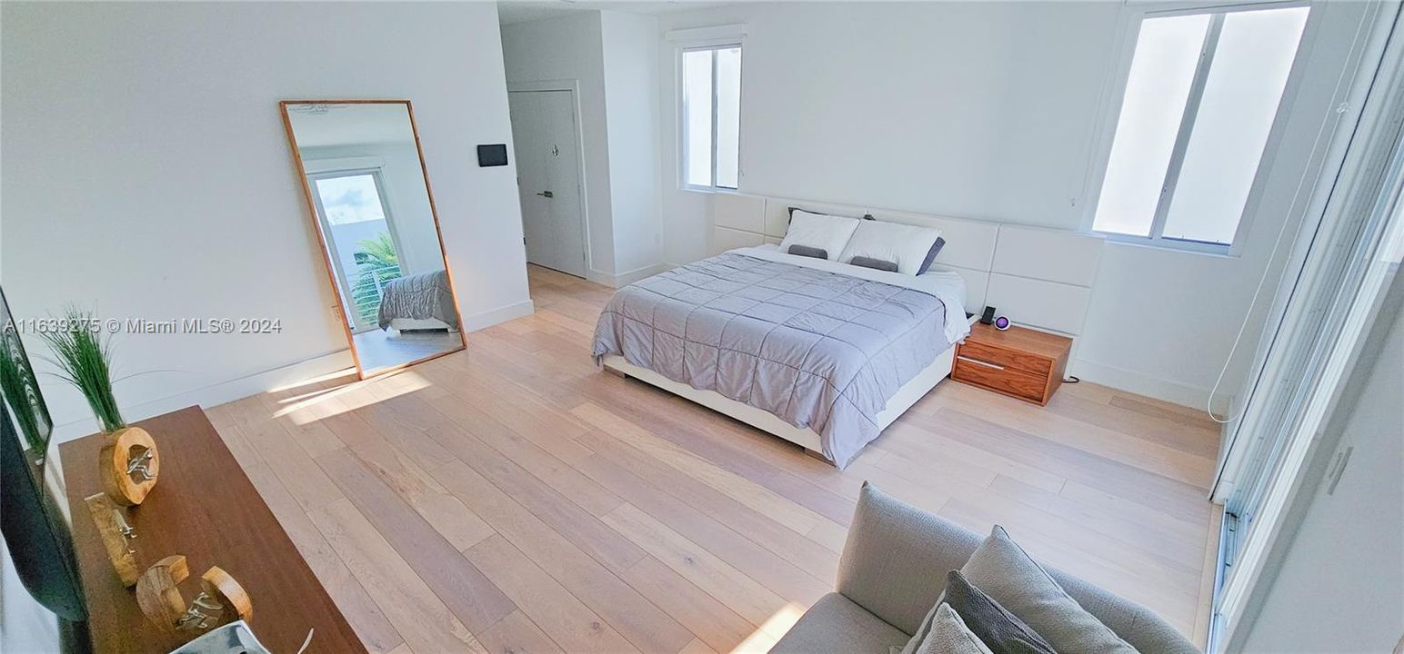 MASTER BEDROOM