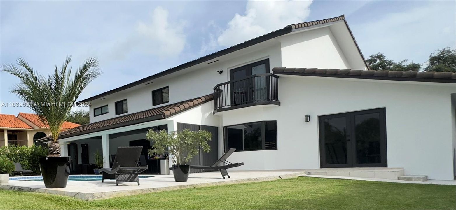 En Venta: $1,449,900 (4 camas, 4 baños, 3393 Pies cuadrados)