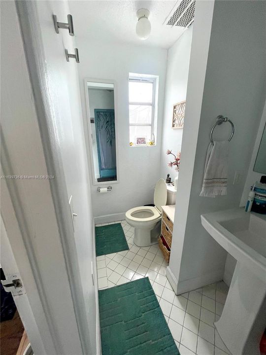 Недавно арендовано: $2,195 (1 спален, 1 ванн, 750 Квадратных фут)