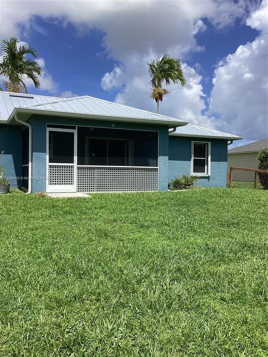 For Rent: $2,100 (3 beds, 2 baths, 0 Square Feet)