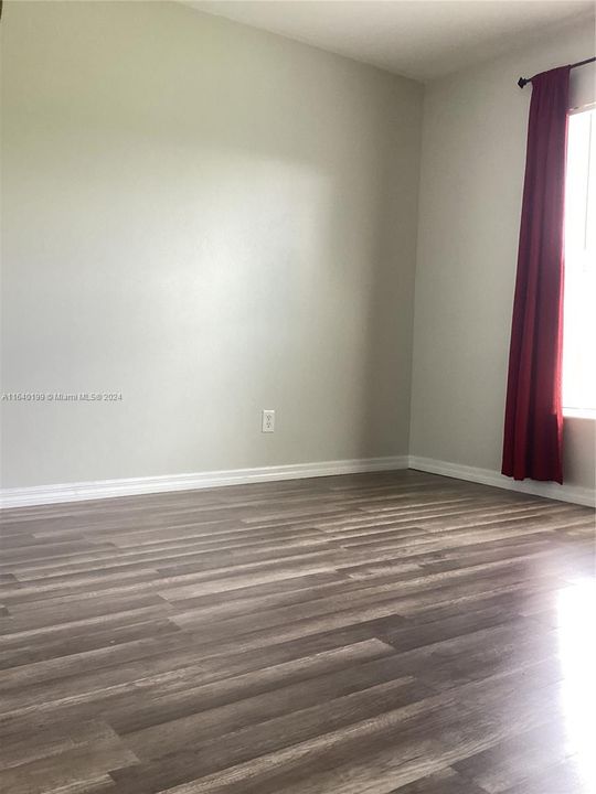 For Rent: $2,100 (3 beds, 2 baths, 0 Square Feet)