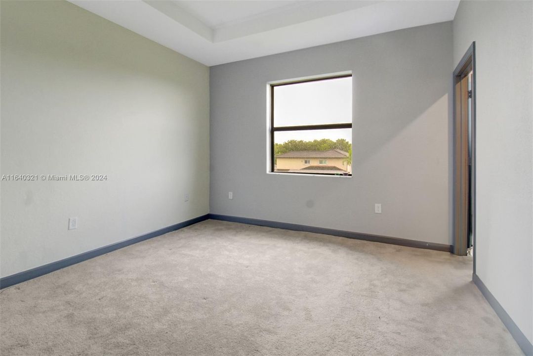 Recently Sold: $495,000 (3 beds, 2 baths, 1321 Square Feet)