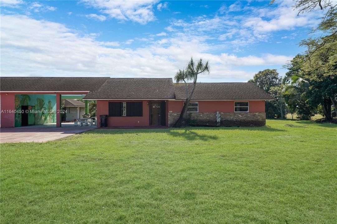 For Sale: $1,850,000 (4 beds, 3 baths, 2198 Square Feet)