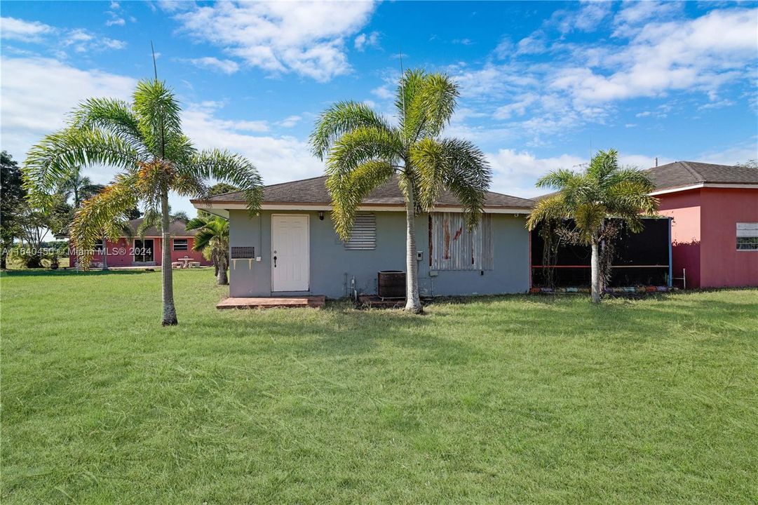 For Sale: $1,850,000 (4 beds, 3 baths, 2198 Square Feet)