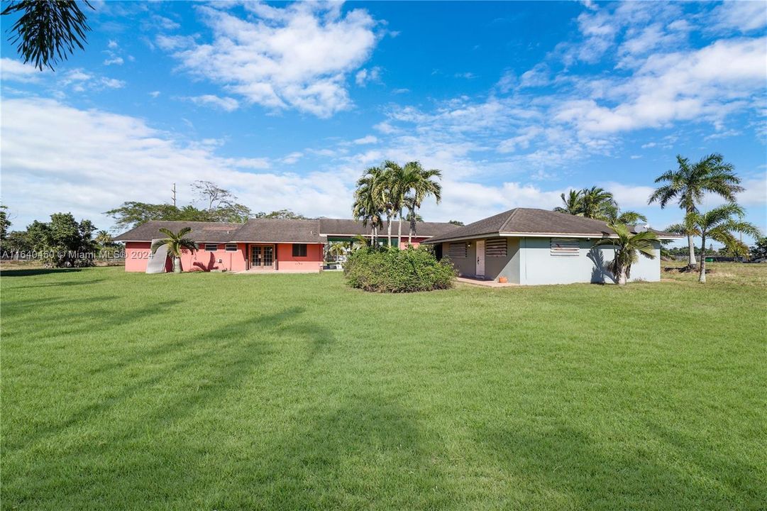 For Sale: $1,850,000 (4 beds, 3 baths, 2198 Square Feet)