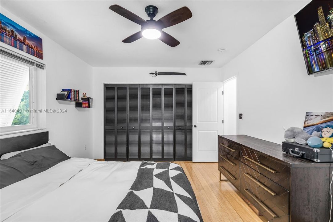 Active With Contract: $1,450,000 (4 beds, 2 baths, 1739 Square Feet)