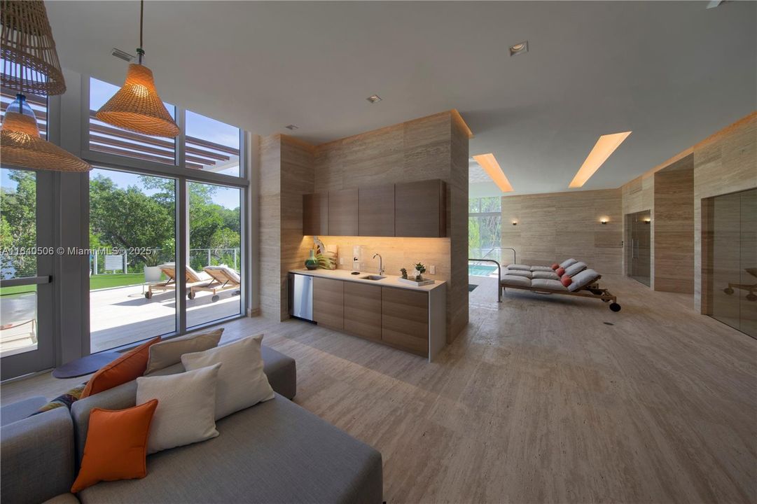 For Sale: $2,200,000 (3 beds, 3 baths, 1648 Square Feet)