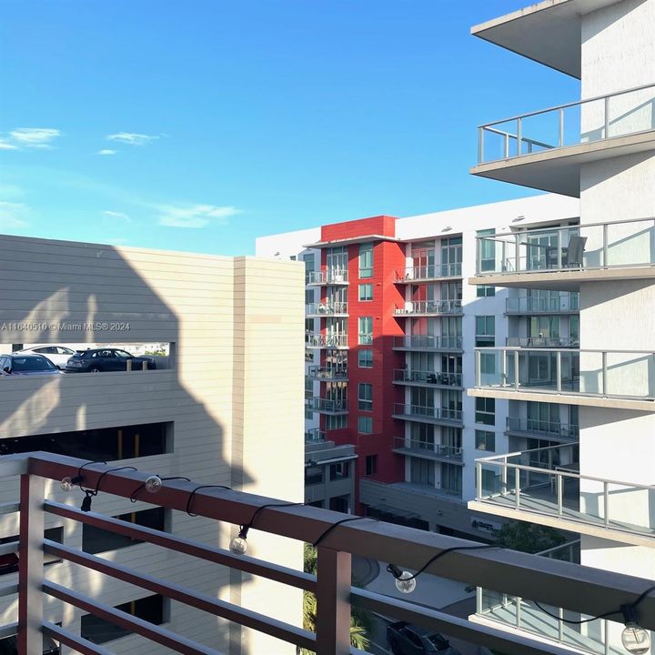 Недавно арендовано: $2,450 (1 спален, 1 ванн, 641 Квадратных фут)