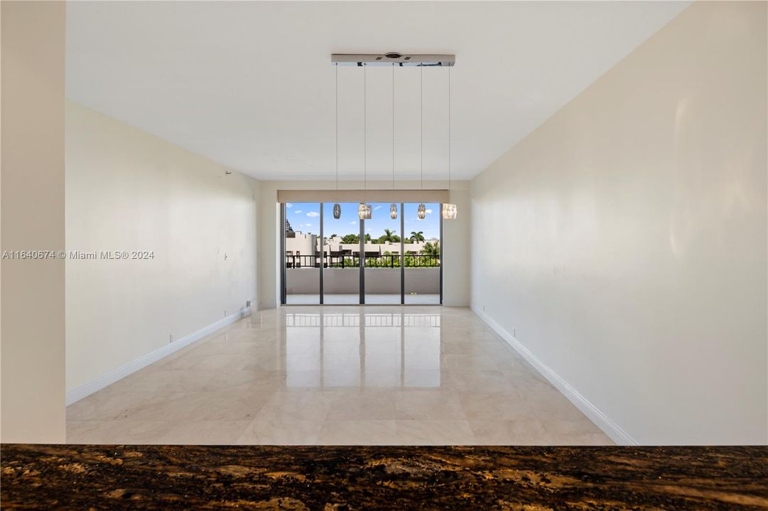 DINING - LIVING ROOM