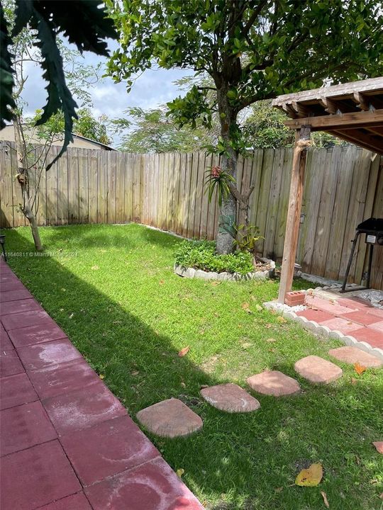 Vendido Recientemente: $540,000 (3 camas, 2 baños, 1368 Pies cuadrados)