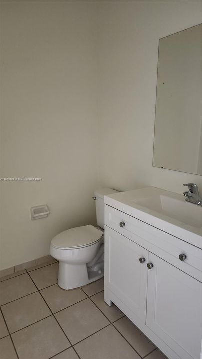 Recently Rented: $3,600 (4 beds, 2 baths, 3520 Square Feet)