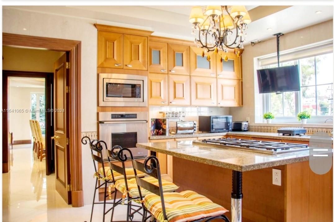 Gourmet Kitchen with top of the line appliances