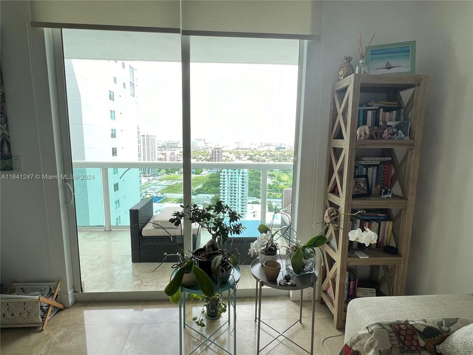 En Venta: $475,000 (1 camas, 1 baños, 842 Pies cuadrados)