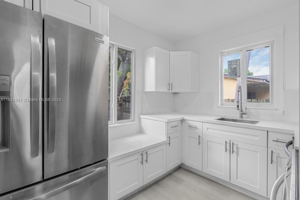 Active With Contract: $649,000 (3 beds, 2 baths, 1230 Square Feet)