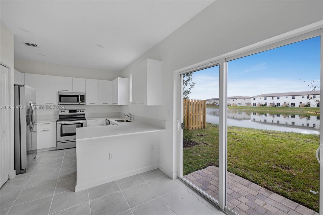 Active With Contract: $3,200 (3 beds, 2 baths, 0 Square Feet)