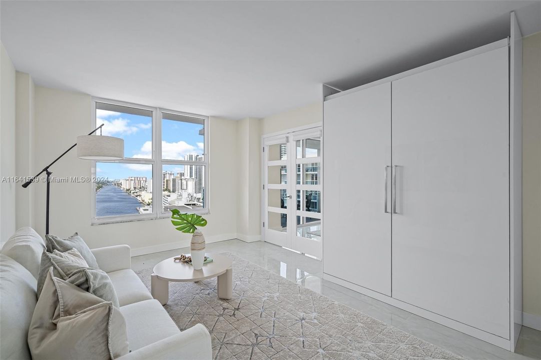 Recently Sold: $595,000 (2 beds, 2 baths, 1270 Square Feet)